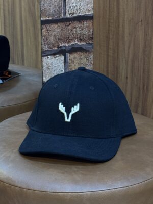 BONE GROSS HUNTER PRETO